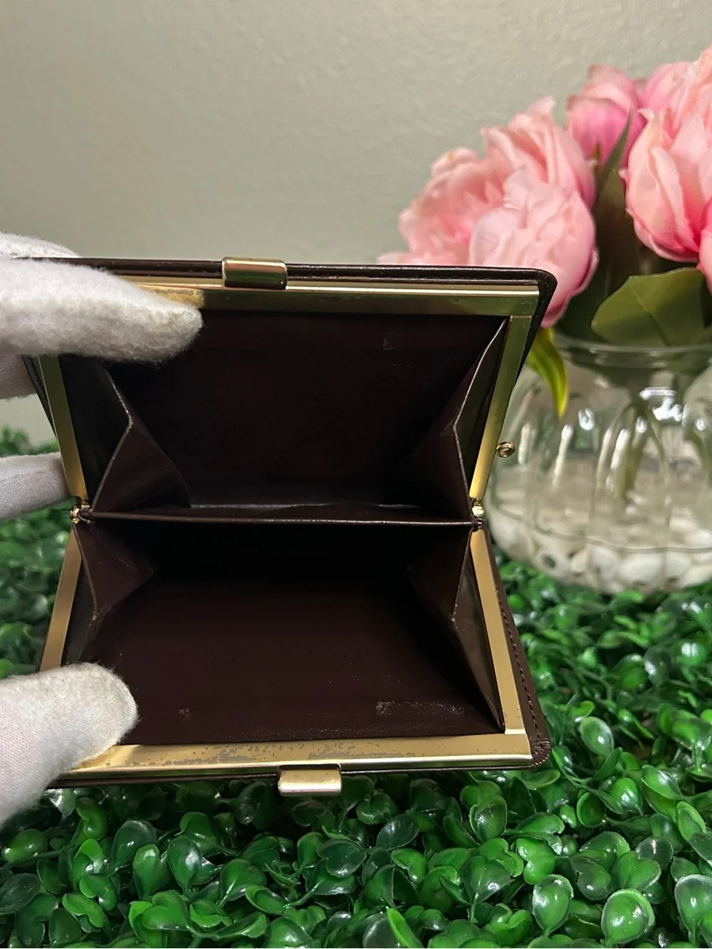 Burberry Vintage Nova Check Kiss Lock Compact Wallet Brown Leather